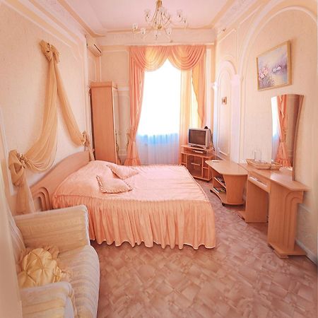 Versal Hotel Χερσών Δωμάτιο φωτογραφία