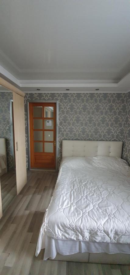 Versal Hotel Χερσών Εξωτερικό φωτογραφία